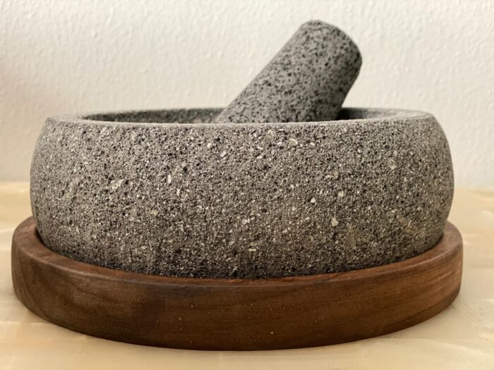 Molcajete-Carne-y-Vino