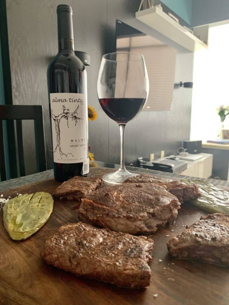 Alma Tinta y Ribeye Reserva